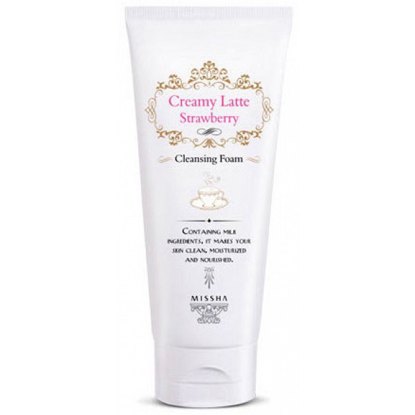 Мягкая пенка с экстрактом клубники Missha Creamy Latte Cleansing Foam Strawberry